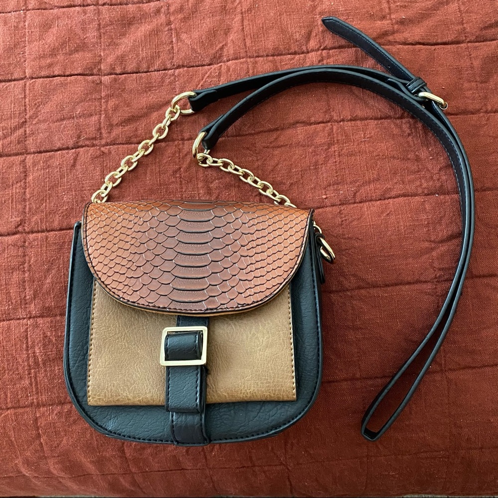 Vegan leather crossbody handbag